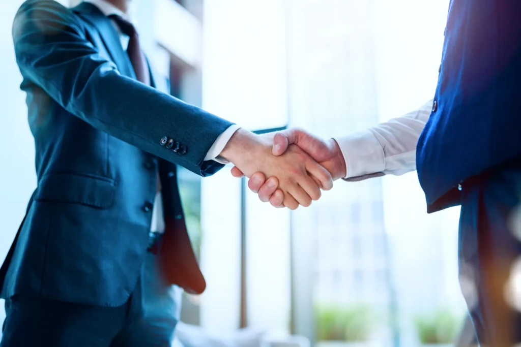 画像:人と企業、
社会の未来に寄り添う。